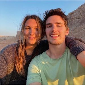 Meet your Posher, Charli